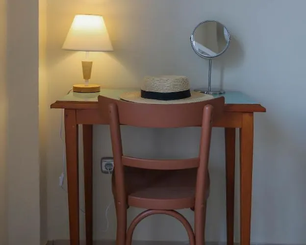 Rhodes Town Garden Appartement *