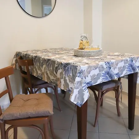 Rhodes Town Garden *