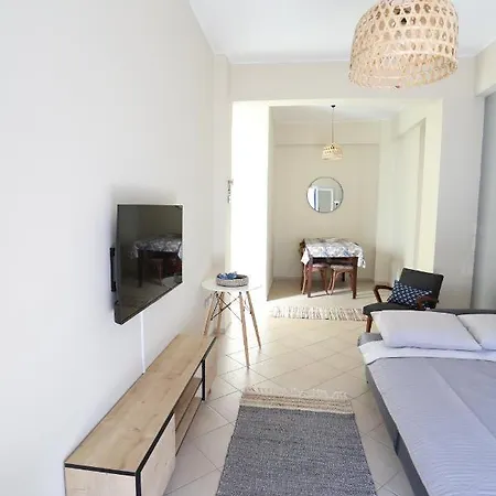 Rhodes Town Garden Lejlighed *