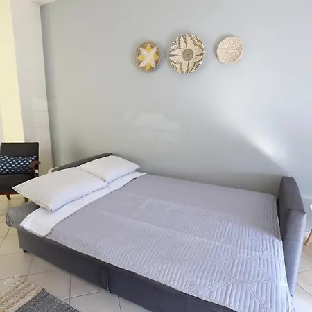 Rhodes Town Garden Apartamento *