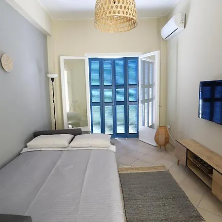 Rhodes Town Garden Lejlighed